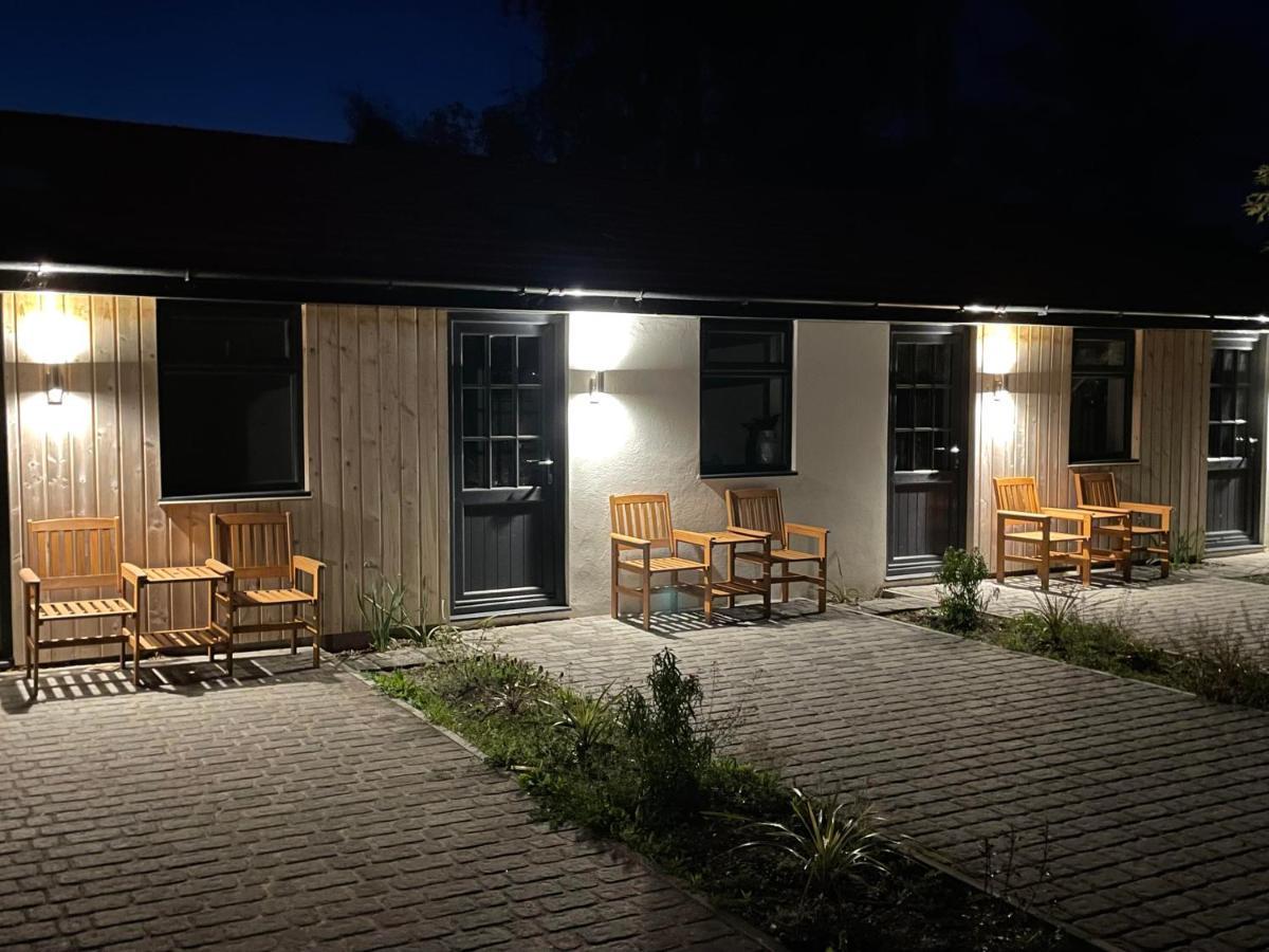 The Bearded Goat Den - A Rural Retreat At This Modern Holiday Cottage Saint Leonards Экстерьер фото